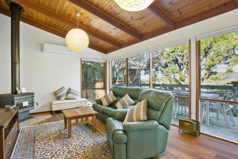 Apollo Bay People N Paws - Accommodation Adelaide 2
