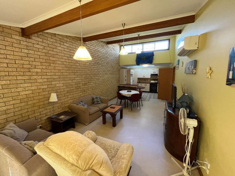 Aqua View - Accommodation Adelaide 4