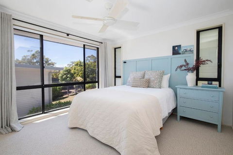 Aqua Vistas - Coastal Gem With Serene Spa Experience - Accommodation Adelaide 4