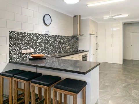 Arcadia Beach Unit 3 - Accommodation Adelaide 4