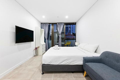 Arthur Hotel Bondi Junction No Reception And House Keeping No Sofa Bed - Accommodation Adelaide 2