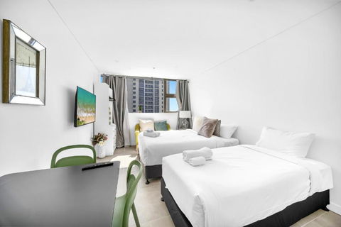 Arthur Hotel Bondi Junction No Reception And House Keeping No Sofa Bed - Accommodation Adelaide 1