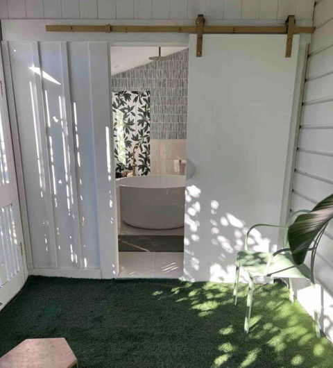 Artists Residence - Accommodation Adelaide 4