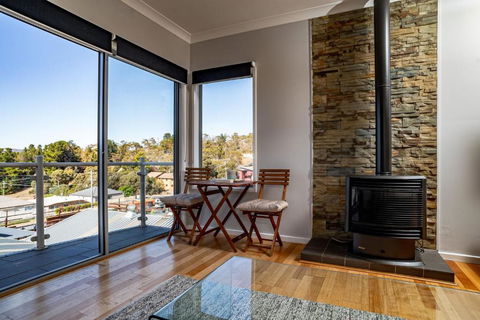Aspect 2 8 Poley Cow - Accommodation Adelaide 1