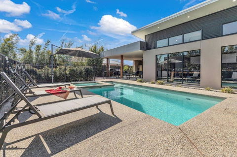 At Winbi- Echuca Holiday Homes - Accommodation Adelaide 2