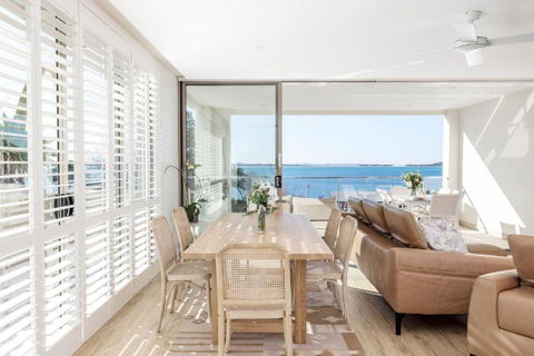 Aura 3 Spectacular Beachside Views - Accommodation Adelaide 2