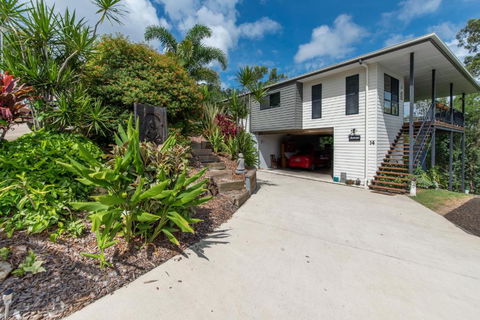 Austinmer - Cannonvale - Accommodation Adelaide 1