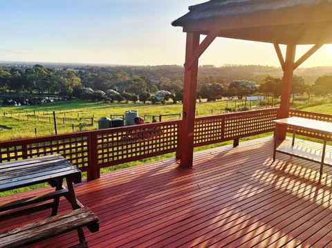 Auyea Farm 3BR Entire House - 7 Mins To Gumbuya World - Accommodation Adelaide 0
