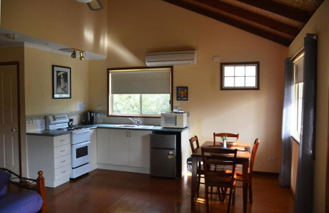 Avoca Cottages VICTORIA - Accommodation Adelaide 4