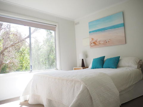 At The Beach - Accommodation Adelaide 4
