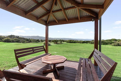 Apollo Bay Cottages- Sugarloaf - Accommodation Adelaide 3