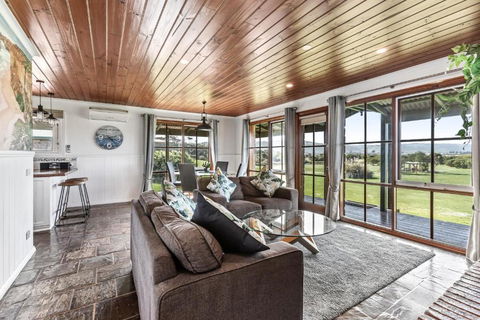 Apollo Bay Cottages- Sugarloaf - Accommodation Adelaide 0
