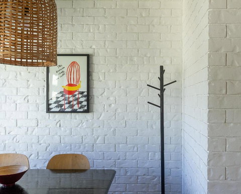 BAY PROPERTIES . Beach Street - Accommodation Adelaide 3
