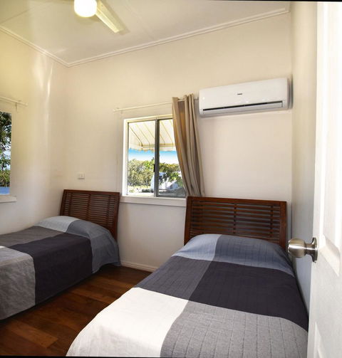 Absolute Waterfront - Accommodation Adelaide 3