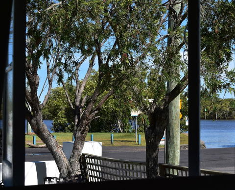 Absolute Waterfront - Accommodation Adelaide 7