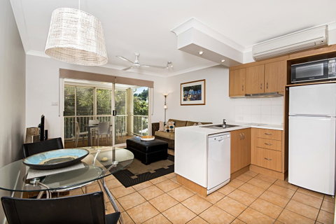Port Douglas Apartments - Adults Only Oasis - Accommodation Adelaide 37