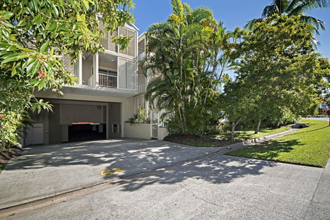 Port Douglas Apartments - Adults Only Oasis - Accommodation Adelaide 43