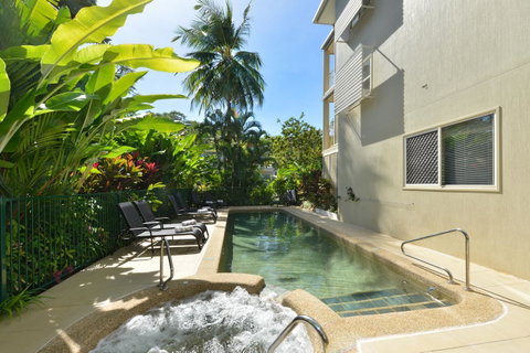 Port Douglas Apartments - Adults Only Oasis - Accommodation Adelaide 22