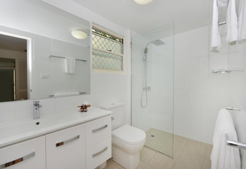 Port Douglas Apartments - Adults Only Oasis - Accommodation Adelaide 32