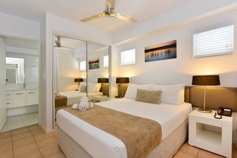 Port Douglas Apartments - Adults Only Oasis - Accommodation Adelaide 29