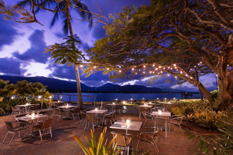 Hilton Cairns - Accommodation Adelaide 24
