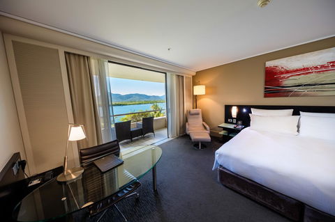 Hilton Cairns - Accommodation Adelaide 3