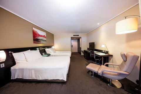 Hilton Cairns - Accommodation Adelaide 32