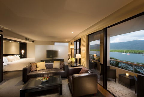 Hilton Cairns - Accommodation Adelaide 23
