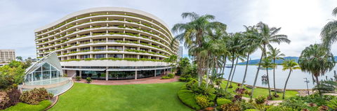 Hilton Cairns - Accommodation Adelaide 18