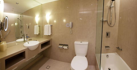 Hilton Cairns - Accommodation Adelaide 28
