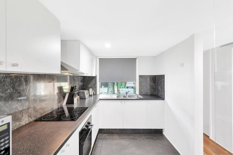 Fountain View Estate - We Accommodate - Accommodation Adelaide 7
