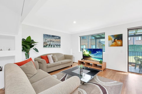 Fountain View Estate - We Accommodate - Accommodation Adelaide 10