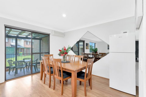 Fountain View Estate - We Accommodate - Accommodation Adelaide 9