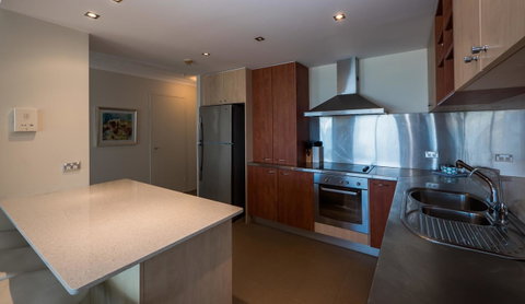 Carrington Court - Accommodation Adelaide 27