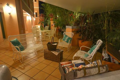 Martinique On Macrossan - Accommodation Adelaide 24