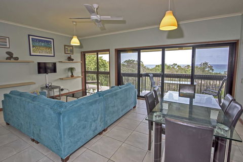 Anchorage On Straddie - Accommodation Adelaide 8
