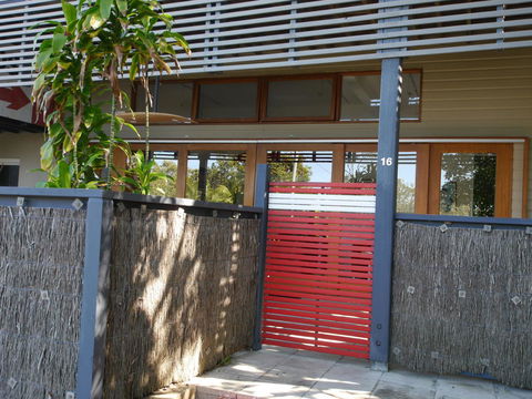 A AAA C-SHACK - Accommodation Adelaide 1