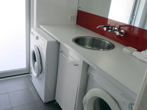 A AAA C-SHACK - Accommodation Adelaide 15