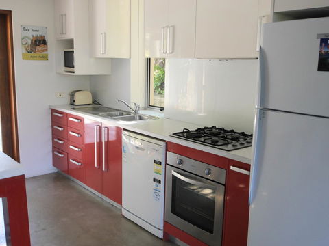 A AAA C-SHACK - Accommodation Adelaide 10