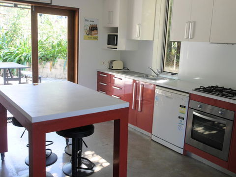 A AAA C-SHACK - Accommodation Adelaide 9