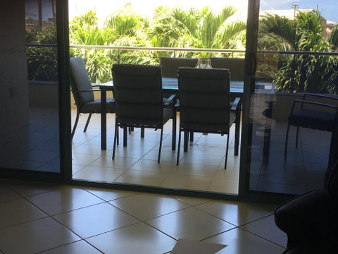 #1 On The Strand - Accommodation Adelaide 2