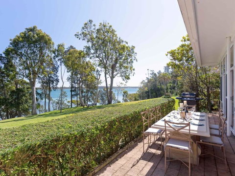 'Corlette Waterfront', 2/44 Danalene Parade - Waterfront Luxury, WIFI, Aircon, Boat Parking - Accommodation Adelaide 2