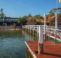 'Southwind' on Main Street - Accommodation Adelaide