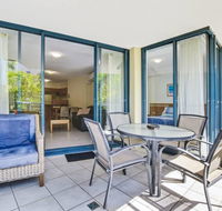 1 Bedroom - Private Managed Resort Pool and Beach - Alex - Accommodation Adelaide