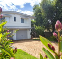 11 Riley St - Stylishly Modern - Accommodation Adelaide