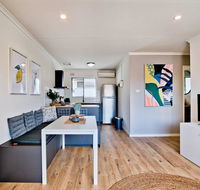 2 Bedroom Apt In Glenelg With Air-Con - Accommodation Adelaide