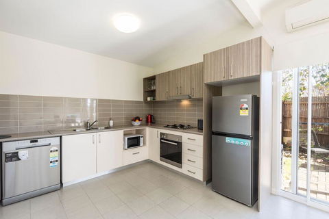 2 Bedroom W/Parking Near Central Cessnock - Accommodation Adelaide 1