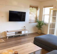 2 Bedroom SHORT walk to CBDBEACH and DARBY ST - Accommodation Adelaide