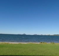 4 'Harbourside' 3-7 Soldiers Point Road - ground floor on the waterfront - Accommodation Adelaide