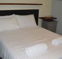 4 Lakeview Plaza - Accommodation Adelaide